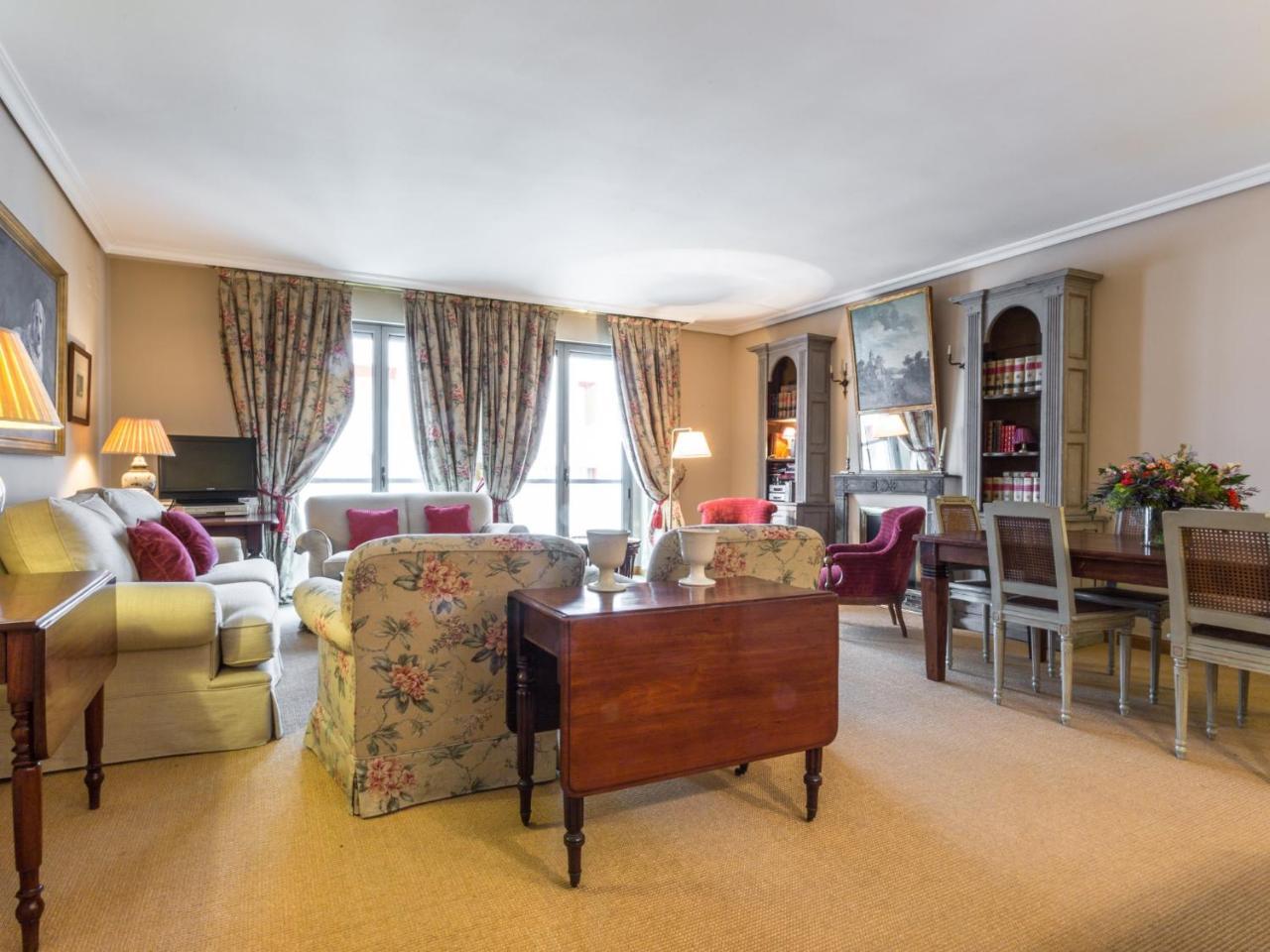 Prado De San Sebastian Appartement Sevilla